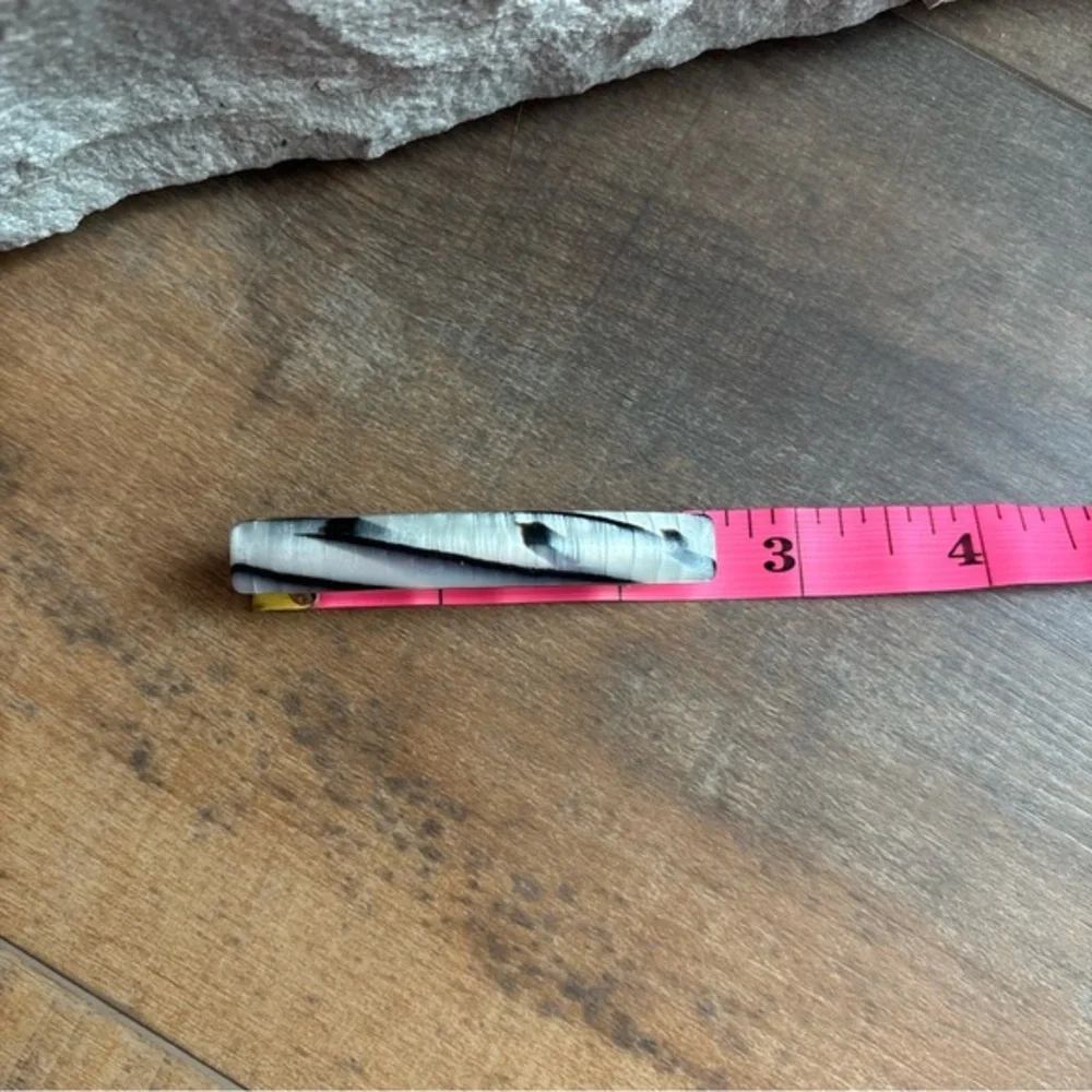 French Mini Rectangle Black White Zebra Abstract Hair Clips Barrettes Set of‎ 2